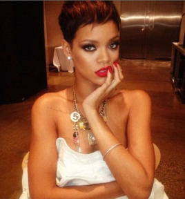 Une Rihanna comblée